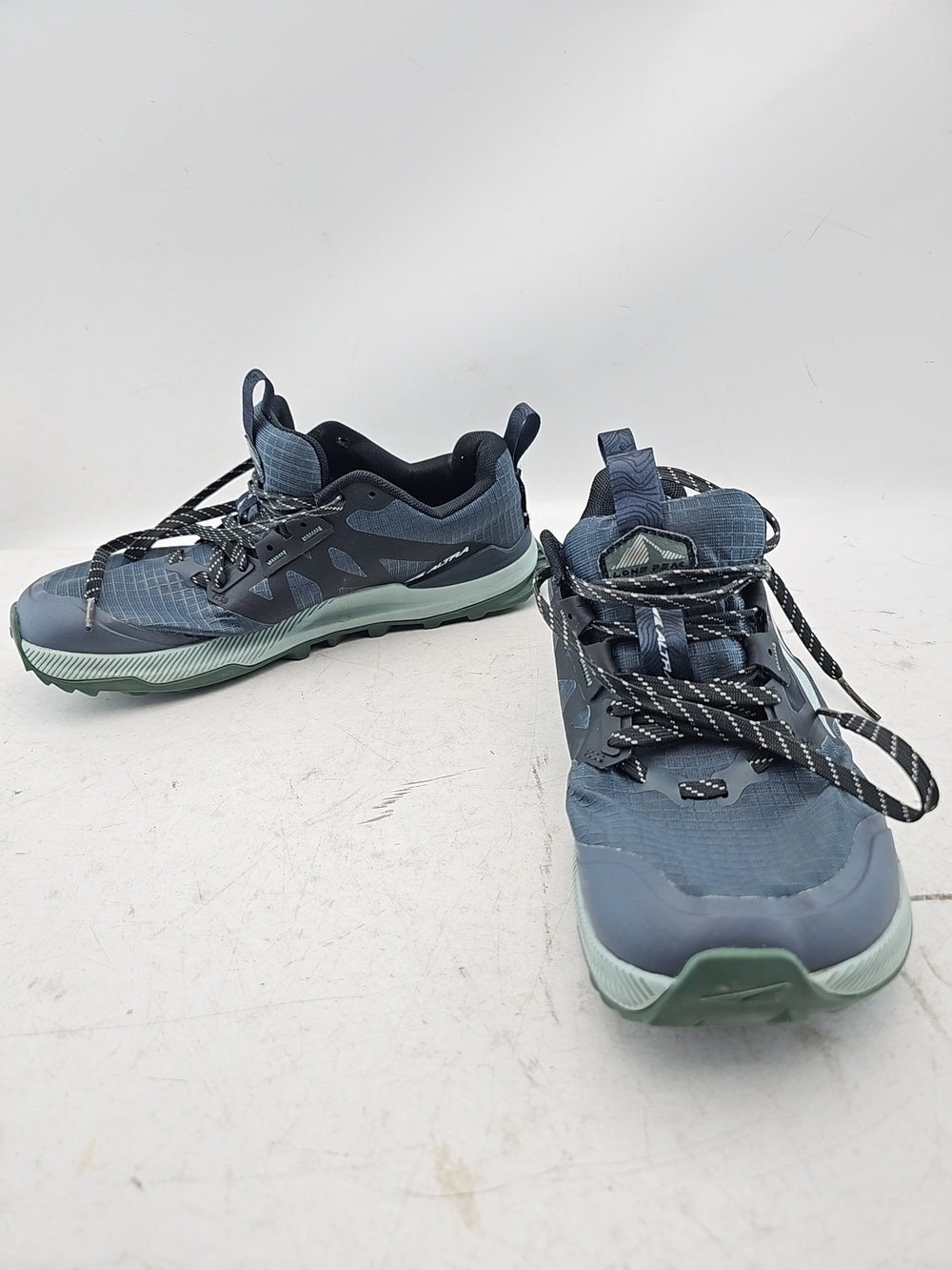 Altra Lone Peak 8 Women's Trail Running Shoes